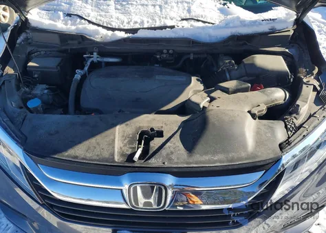 2019 Honda Odyssey Ex z USA, uszkodzony, nr VIN 5FNRL6H51KB119181